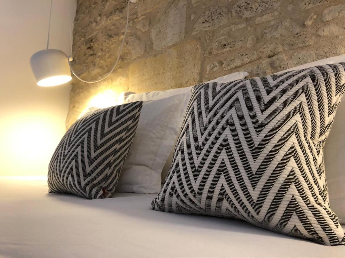 Chez Henri Bed and Breakfast Belvès-de-Castillon Buitenkant foto