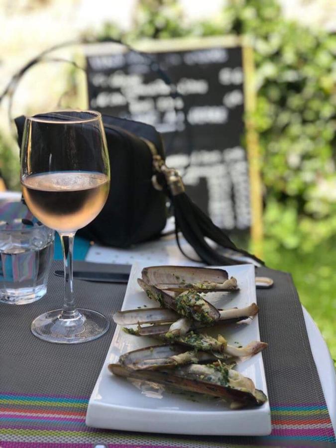 Chez Henri Bed and Breakfast Belvès-de-Castillon Buitenkant foto